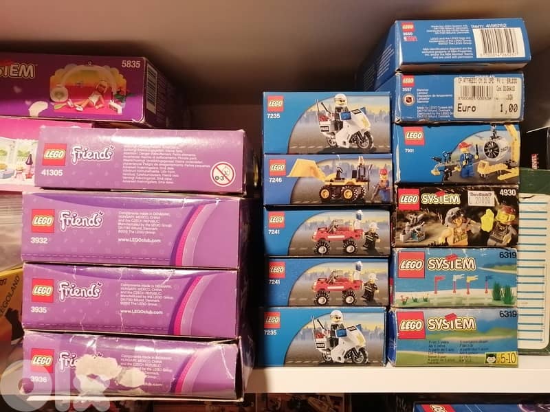 We sell Lego parts - sets - minifigures 3