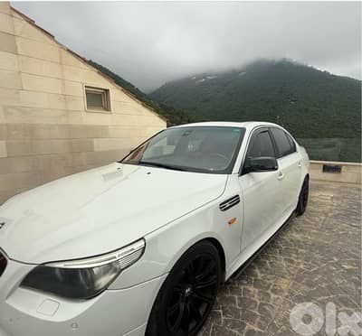 BMW 5-Series 2005