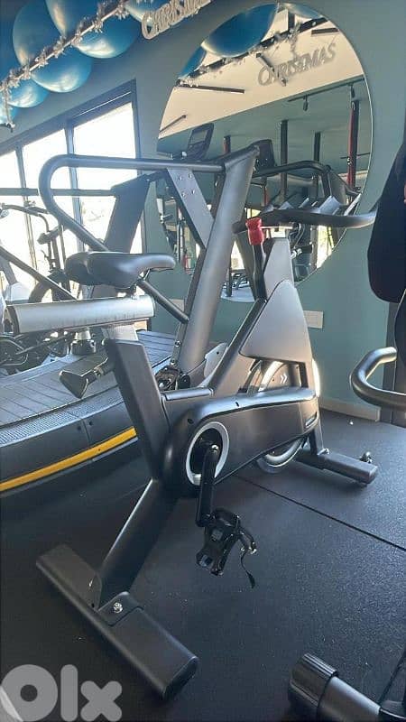 Best spinning byke for class heavy duty 0