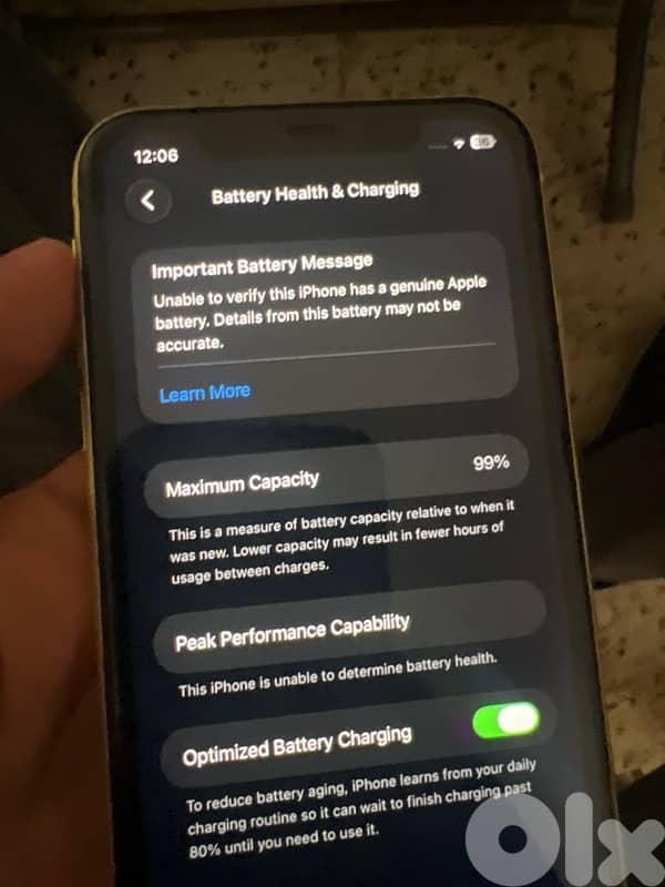 iPhone 11 3