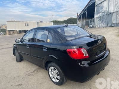 Kia Rio 2011