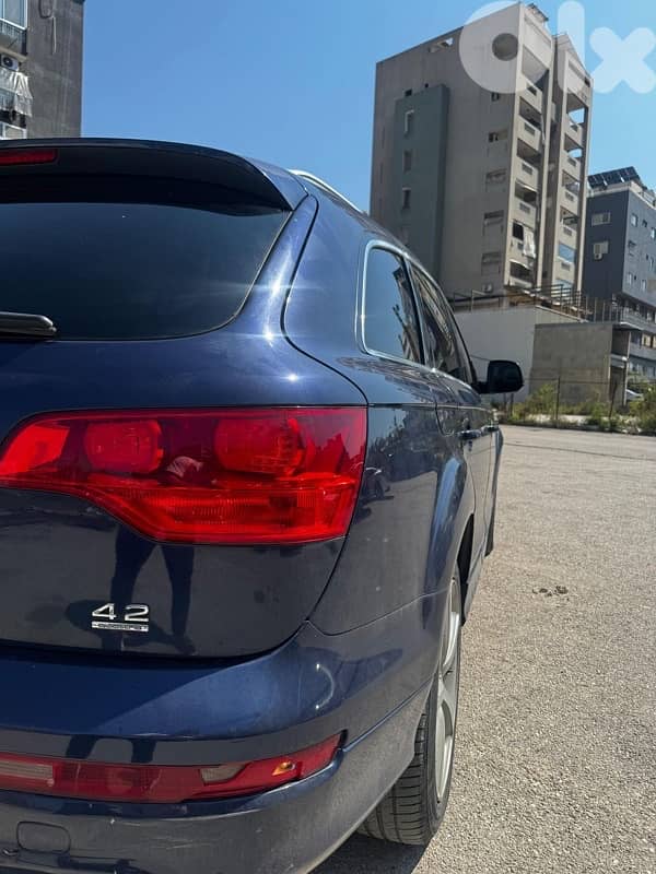 Audi Q7 2009 0