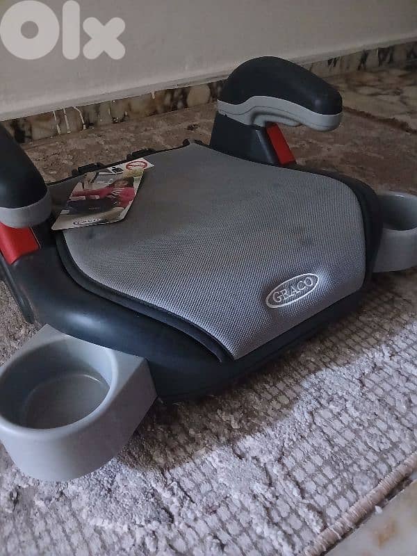 car seat 0