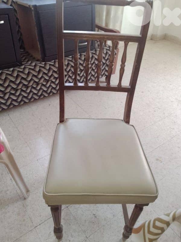 Dining table with chairs 0
