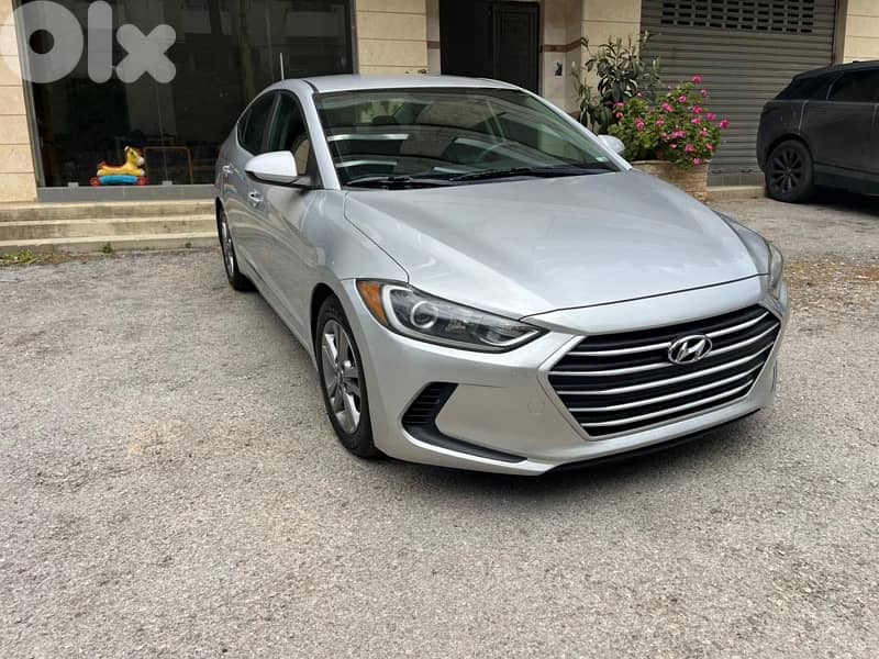 Hyundai Elantra 2018 0