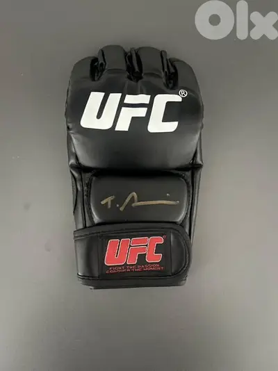 Certified MMA Gloves Signed By Tom Aspinal