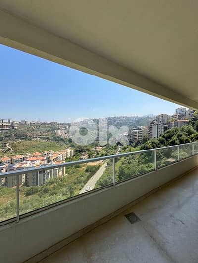 شقة مميزة للبيع في مار تقلا -Special Apartment for Sale Hazmieh شقة مميزة للبيع في مار تقلا -Special Apartment for Sale Hazmieh