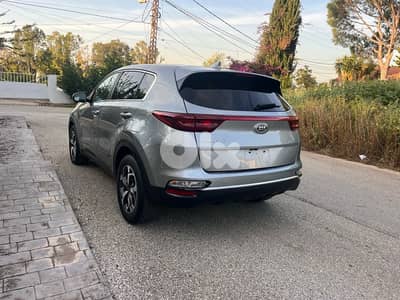 Kia Sportage 2020, super clean, full option, ma na2so chi.