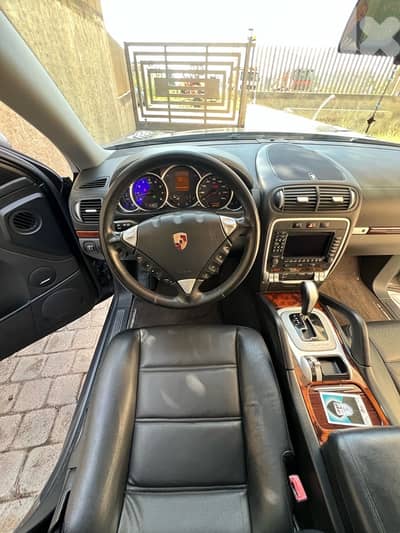 Porsche Cayenne 2005