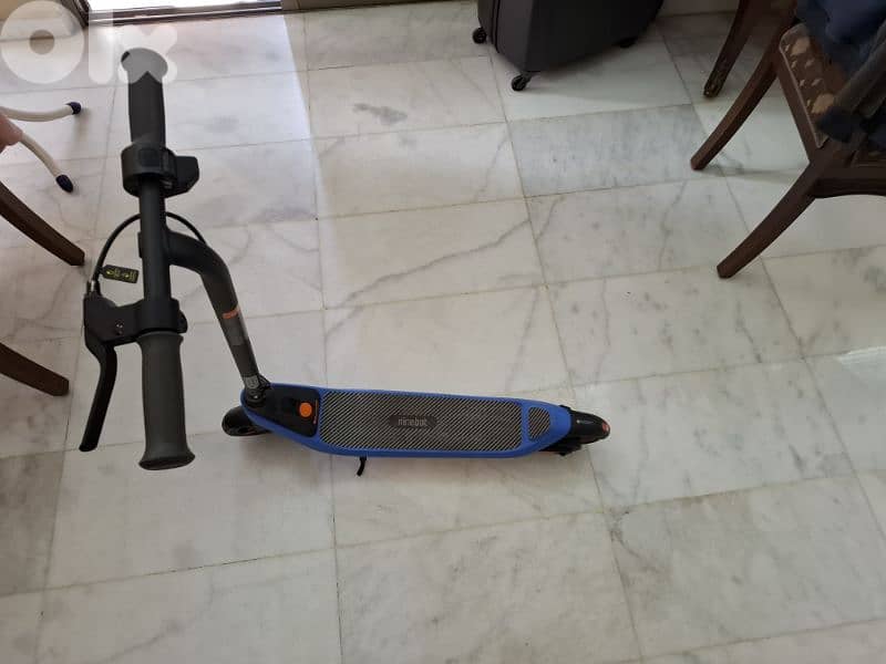 electric scooter 0