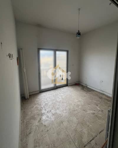 Apartment for sale in Achrafieh RK298 شقة للبيع في الأشرفية