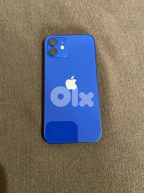 iPhone 12 0
