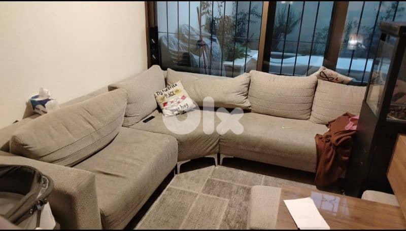 corner for sale 0