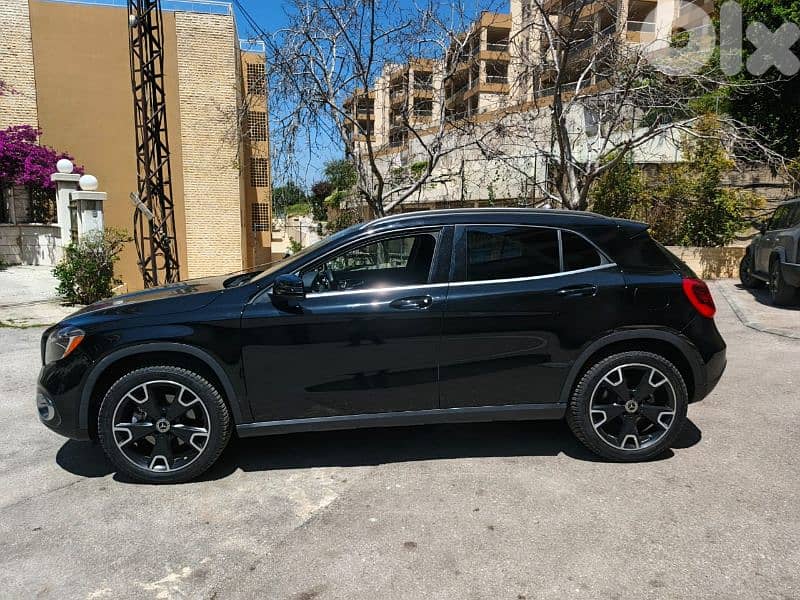 Mercedes-Benz GLA-Class 2018 0