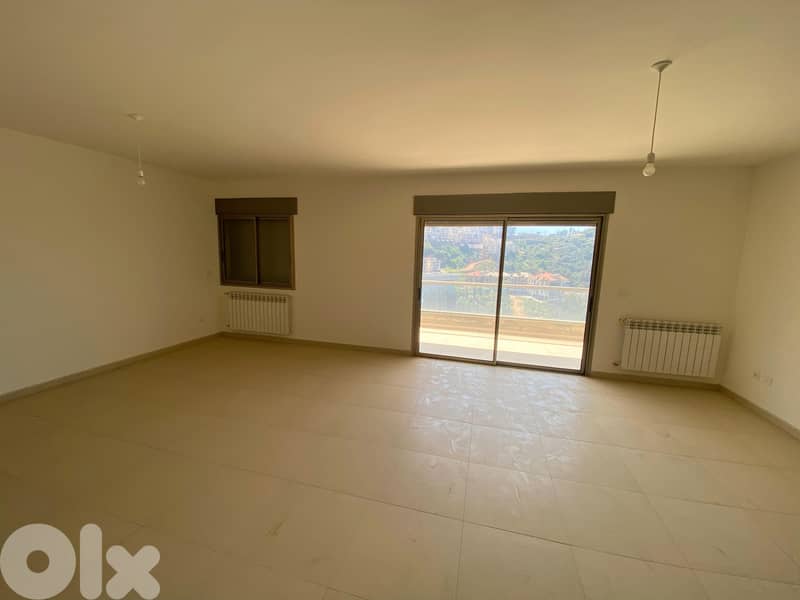 Apartment for sale in Zekrit/ View 0
