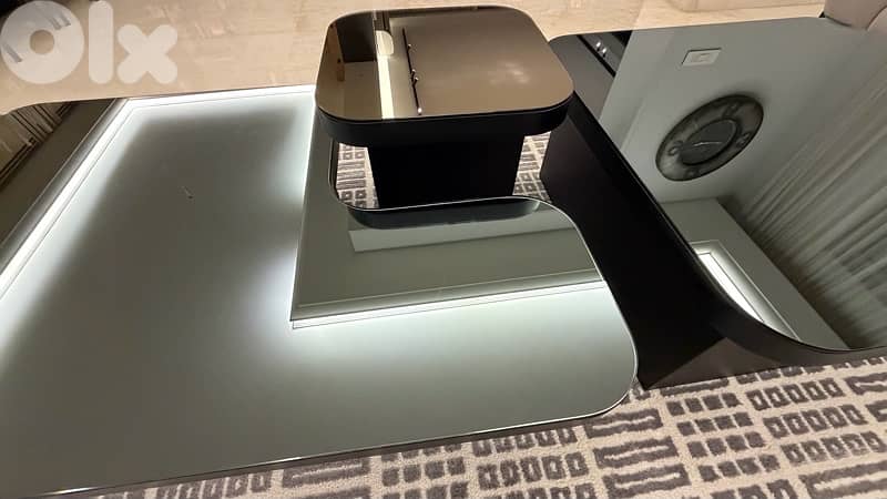 center tables 0