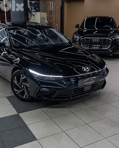 Hyundai Elantra 2025
