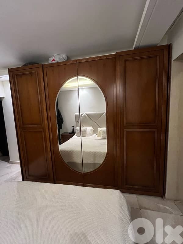full bedroom 0