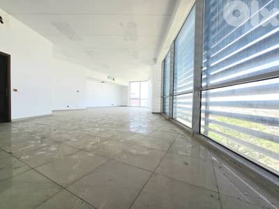RAO26-5079 Showroom for Rent – Hazmieh | 850 m²