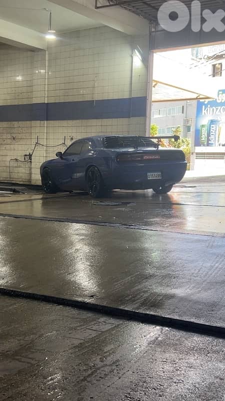 Dodge Challenger 2010 0
