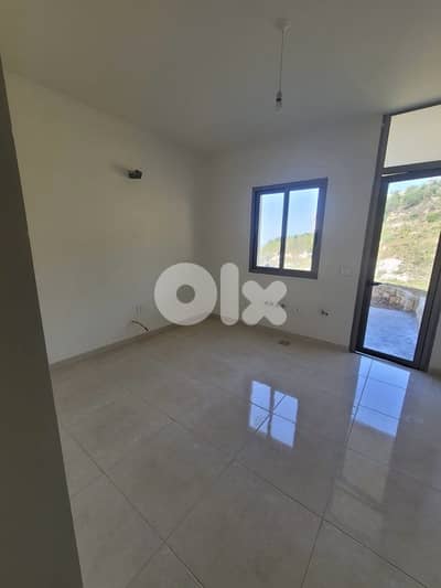 Apartment For Sale in Blat Jbeilشقة للبيع في بلاط جبيل