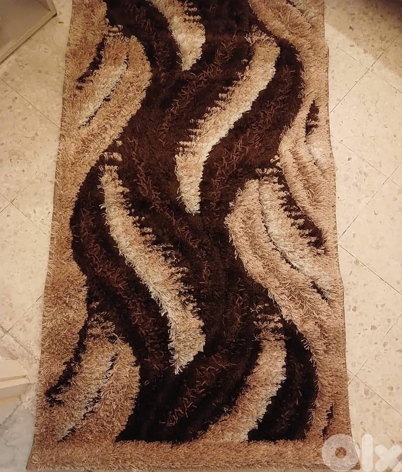 modern brown carpet x2 pieces 0