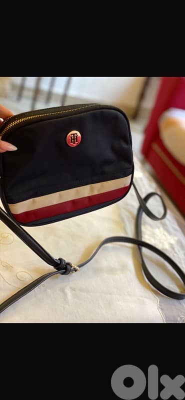 tommy hilfiger crossbag for sale 0