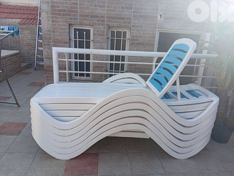 used pool chair 1