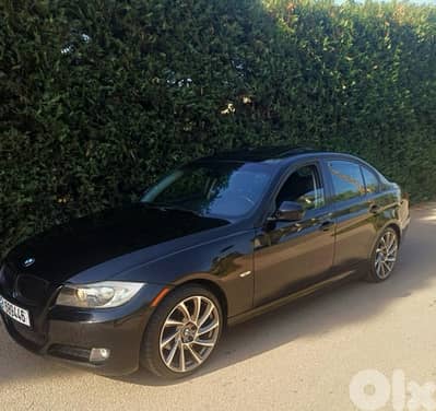 BMW 3-Series 2011