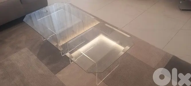 Glass Table with plexiglass support