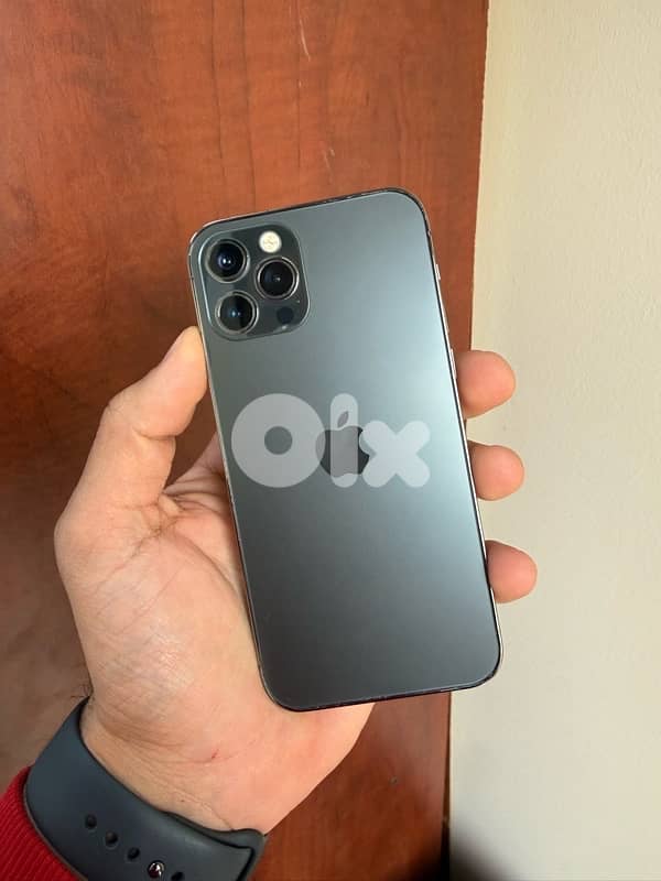 Iphone 12 Pro 256GB Like new 0