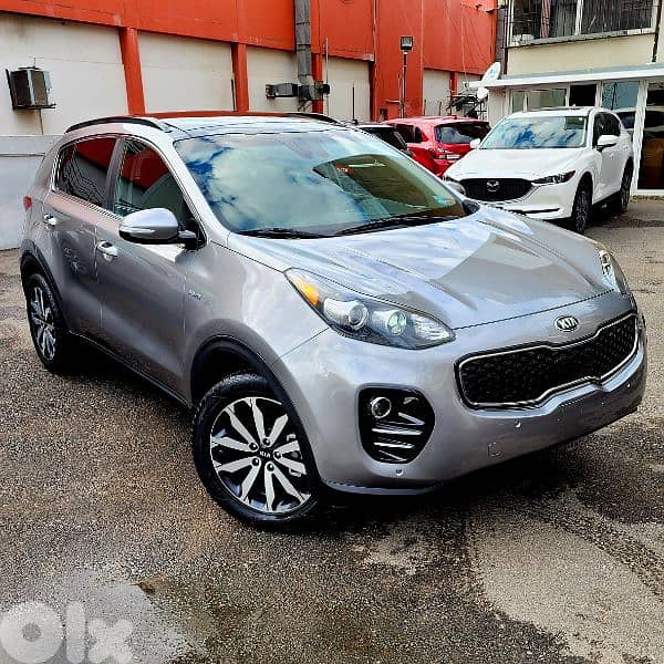 KIA SPORTAGE 2019 EX 2.4 AWD MINT CONDITION LUXURY EDITION 0