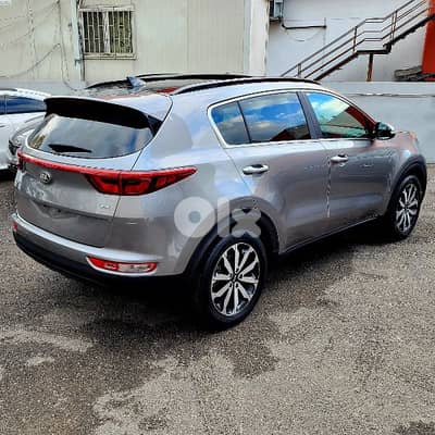 KIA SPORTAGE 2019 EX 2.4 AWD MINT CONDITION LUXURY EDITION