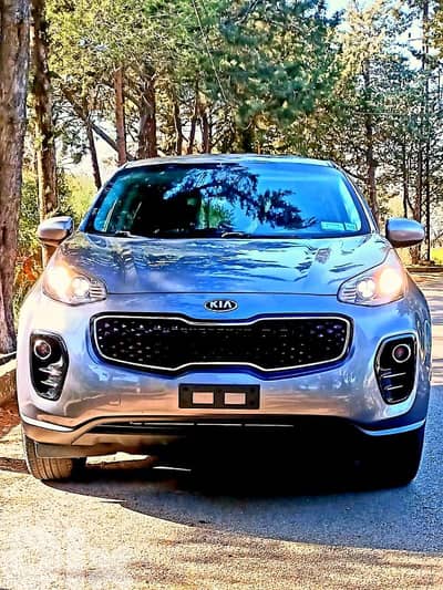 Kia Sportage 2018 AWD 55000 mile Super clean