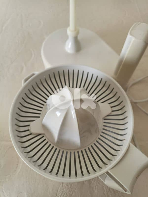 orange juicer 1