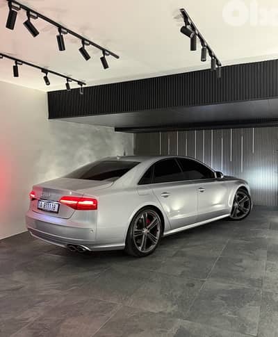 2015 Audi S8 Performance Carbon Edition “Kettaneh” ONE OWNER