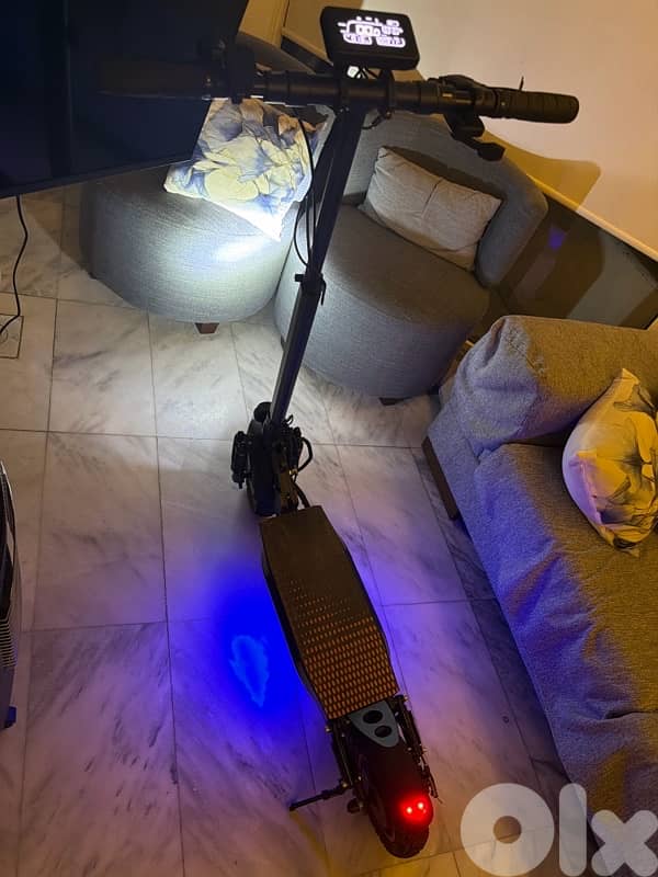 electric scooter 0