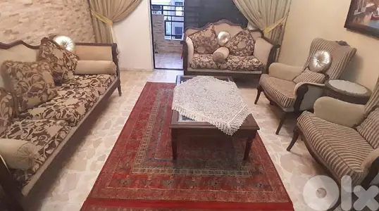 للبيع صالون فرنسي كلاسيكي  (Louis XV style )