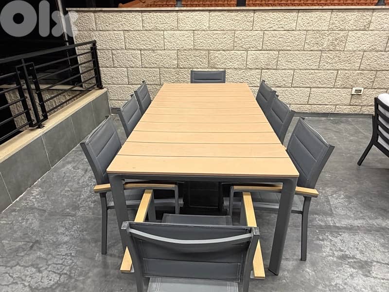 outdoor rooftop lounge setup 6
