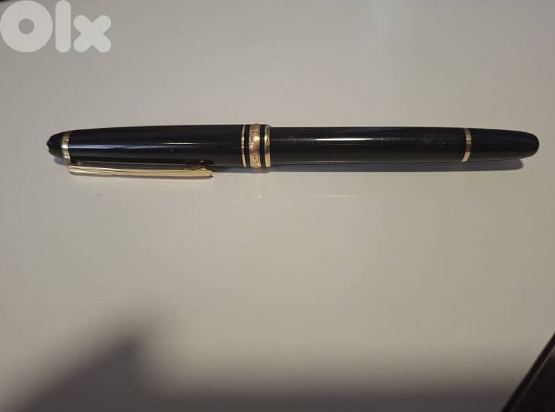 Mont Blanc ballpoint pen 0