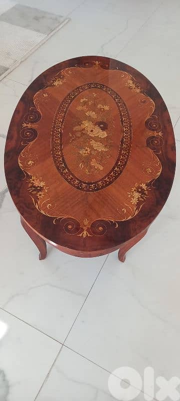 Italian Inlaid 20th century coffee table 1