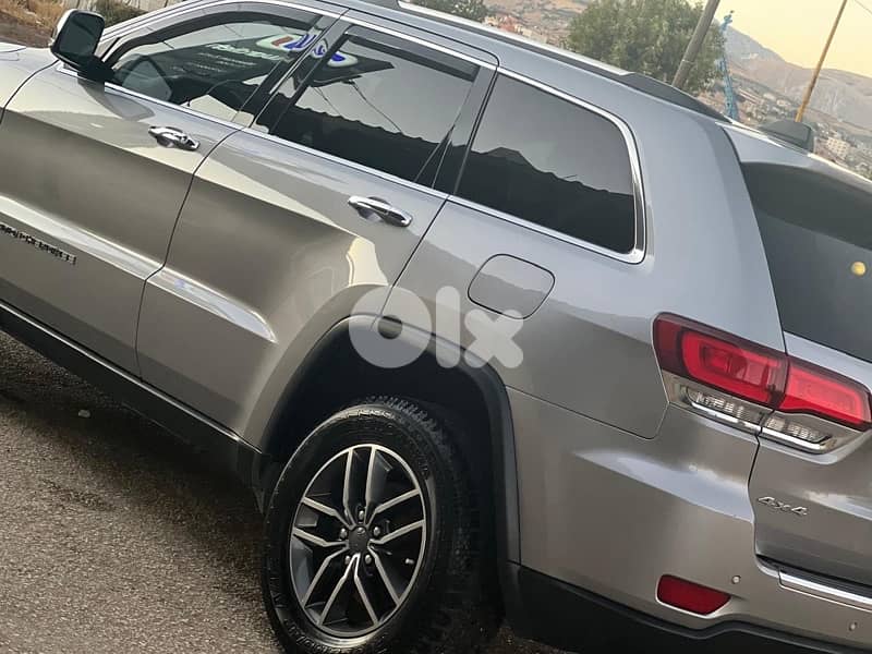 Jeep Cherokee 2020 0