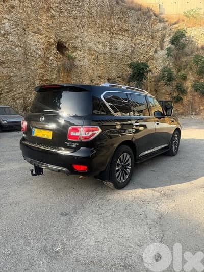 Nissan Patrol 2011