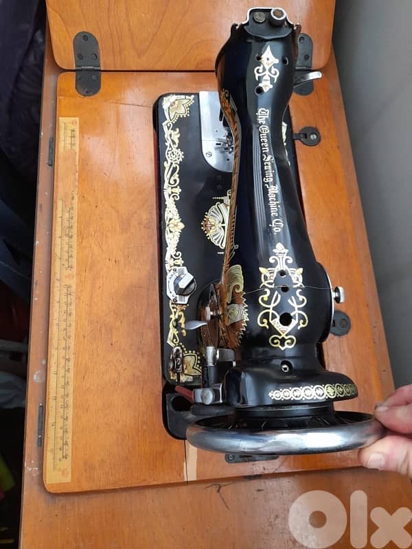 Vintage Sewing Machine 2