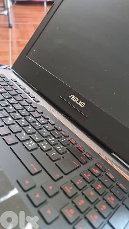 Asus rog g752 17.3" 0
