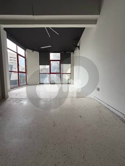 Prime location, active area,Easy access, Zalka, Metn/زلقا REF#OJ136080