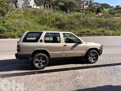 Nissan Pathfinder 1997