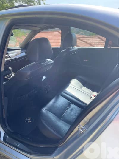BMW 5-Series 2004