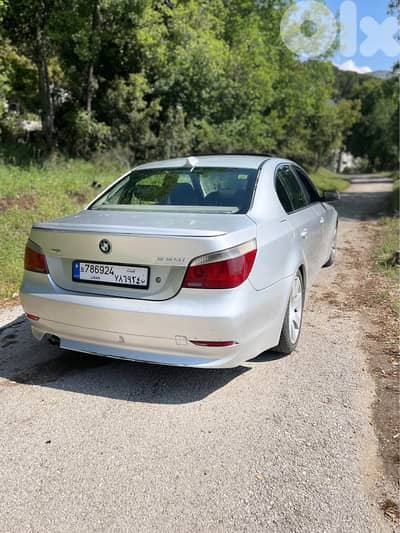 BMW 5-Series 2004