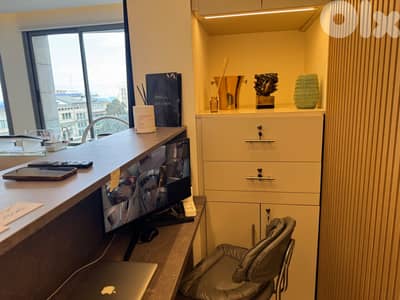 L21248 - Beauty Clinic For Rent & Assets for Sale in Achrafieh